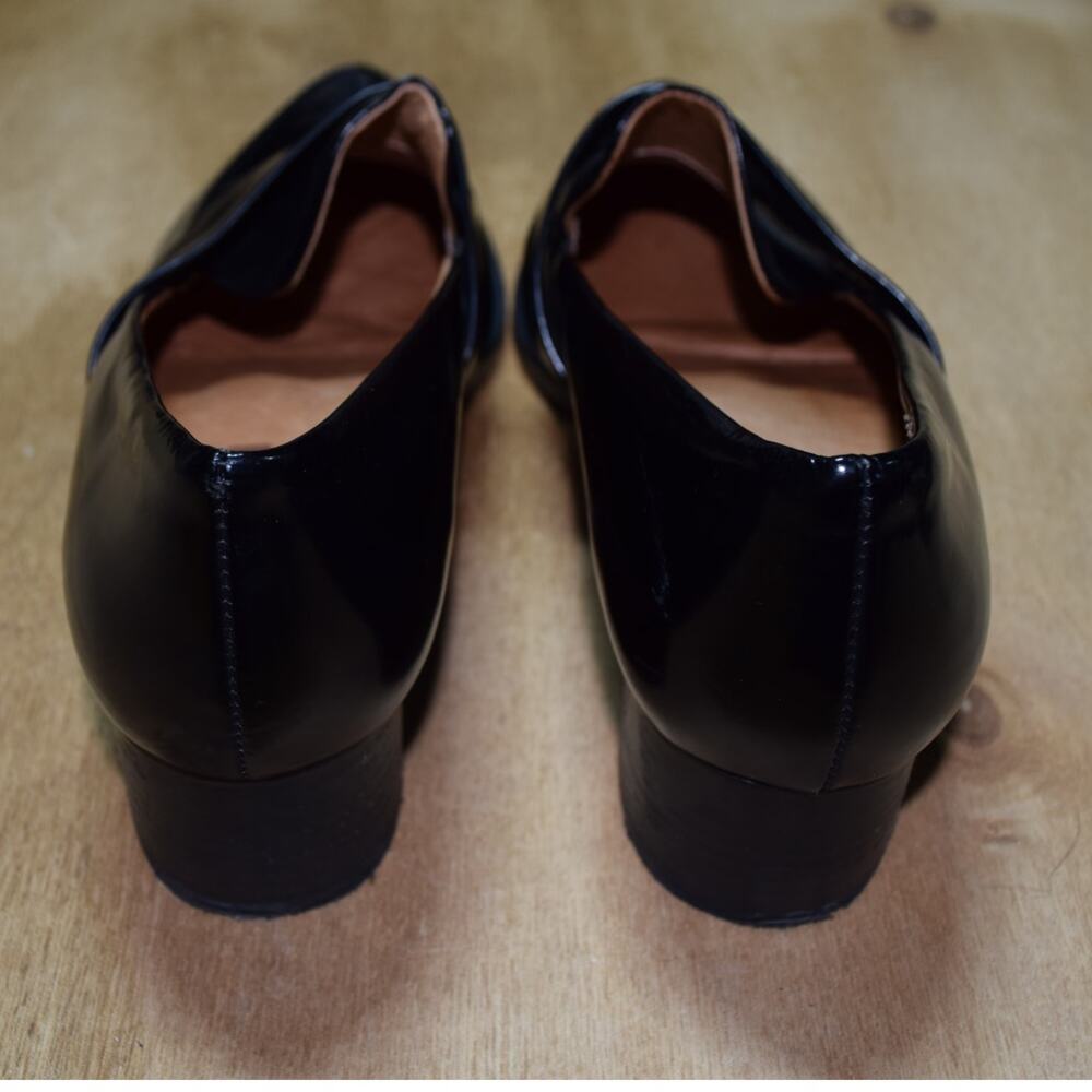 Jeffrey Campbell Black Leather Loafers Women’s 6 Pointed Toe Low Heel Classic - Picture 3 of 4